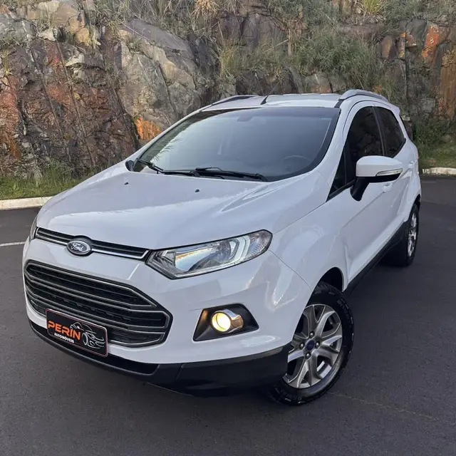 Carro Ford EcoSport 2015 TITANIUM 2.0 16V Flex 5p