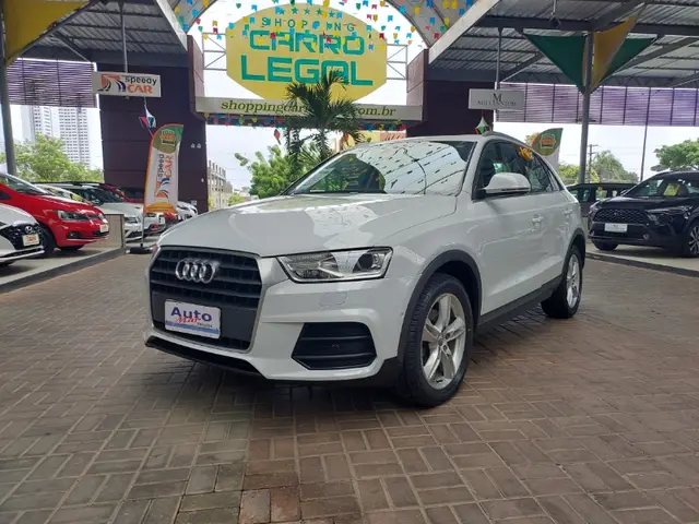 Carro Audi Q3 2019 1.4 TFSI Ambiente S Tronic (Flex)