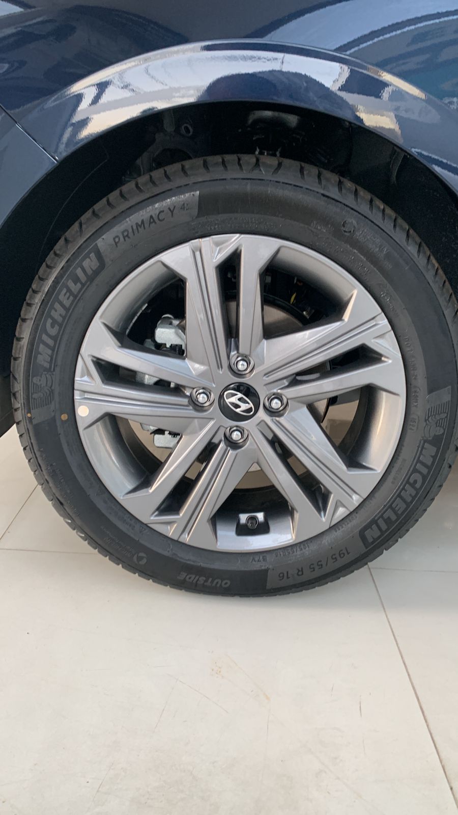 Hyundai-HB20S-Comfort Plus 1.0 Turbo (Aut.)