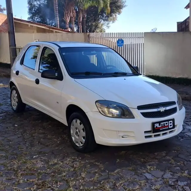Carro Chevrolet Celta 2012 LS 1.0 (Flex) 4p