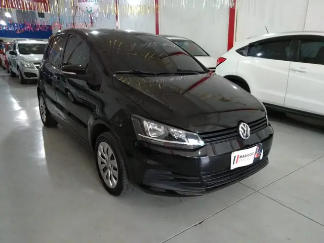 Carro Volkswagen Fox 2017 1.0 MPI Trendline (Flex)