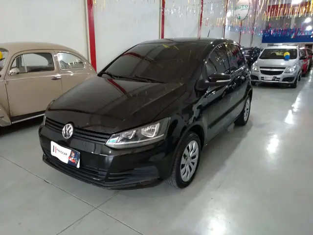 Carro Volkswagen Fox 2017 1.0 MPI Trendline (Flex)