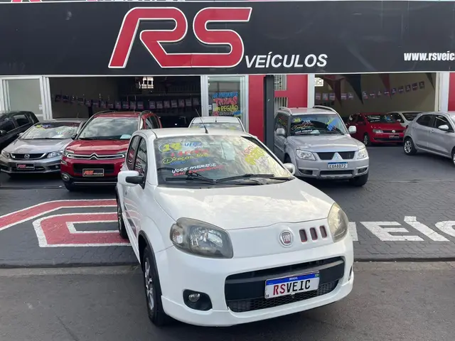 Carro Fiat Uno 2014 Sporting 1.4 8V (Flex) 4p