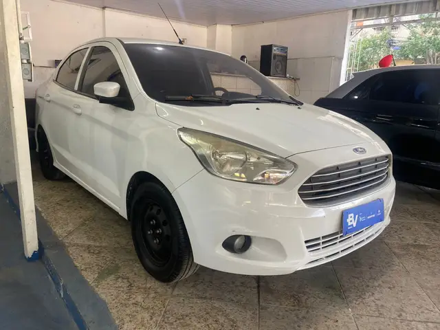 Carro Ford Ka Sedan 2017 SE 1.5 16v (Flex)