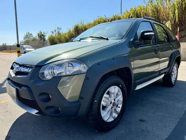 Carro Fiat Weekend 2014 Adventure 1.8 E.torQ (Flex)