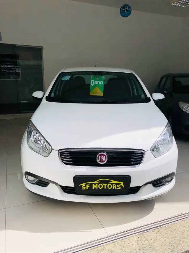 Carro Fiat Grand Siena 2019 Evo Attractive 1.4 8V (Flex)