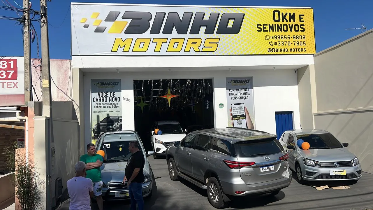 Fachada da loja Veículos à venda em BINHO MOTORS - Artur Nogueira - SP | Mobiauto