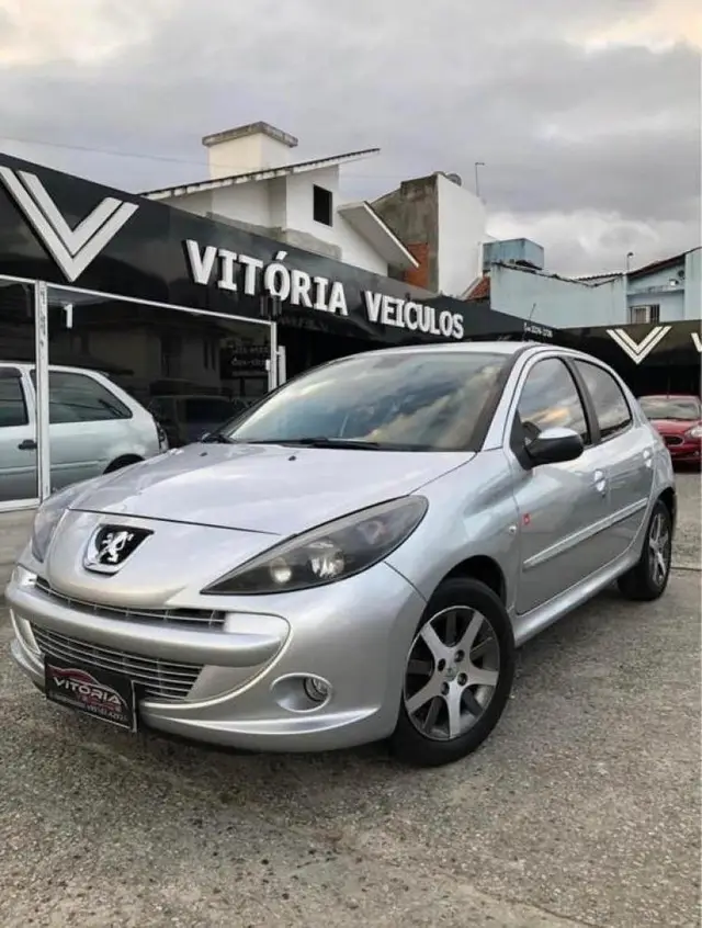 Carro Peugeot 207 2012 Hatch Quicksilver 1.6 (flex)