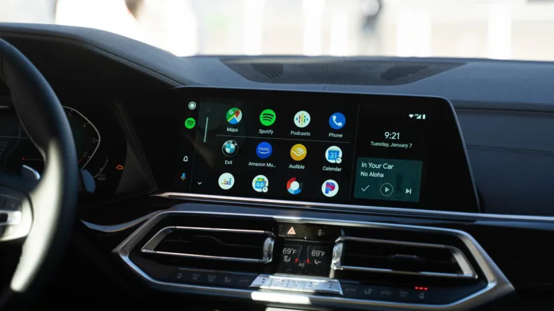 Atualização do Google permitirá projetar mais celulares sem fio no carro