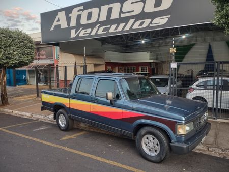 A10 Pick Up Luxe 4.1 (Cab Dupla)