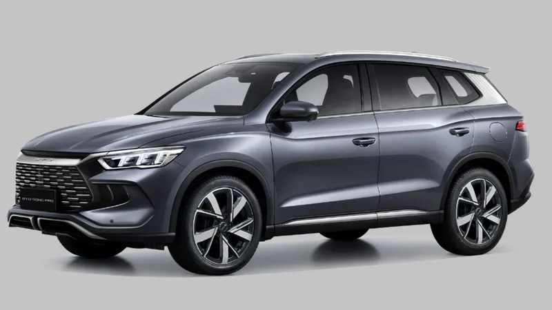Novo BYD Song Pro tem pré-venda e preço deve ficar abaixo do Corolla Cross