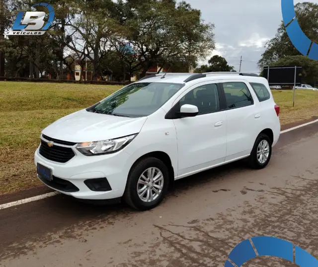Carro Chevrolet Spin 2023 Activ 1.8 (Aut.)