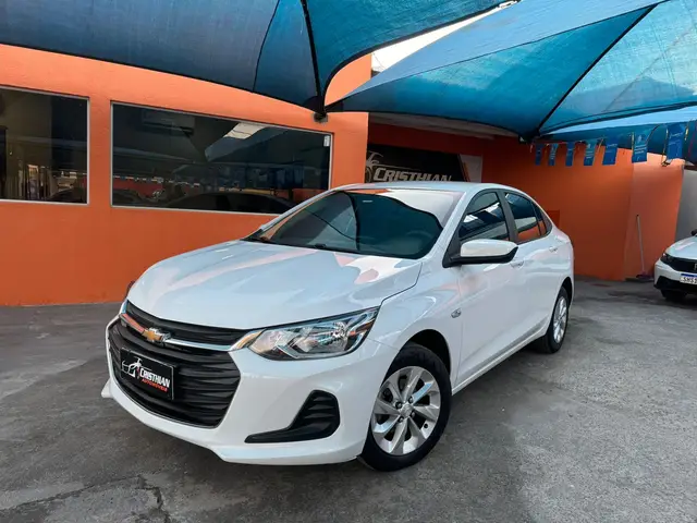 Carro Chevrolet Onix Plus 2023 LT 1.0