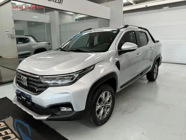 Carro Fiat Strada 2022 Volcano 1.3 CD (Flex)