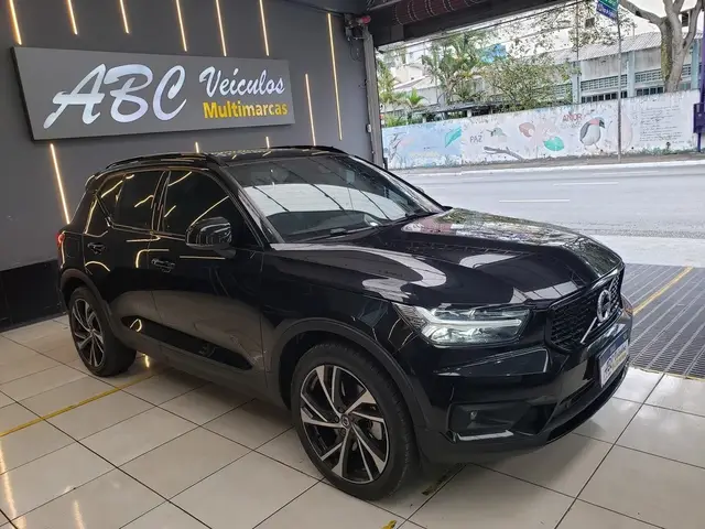 Carro Volvo XC40 2021 1.5 T5 Hybrid R-Design AWD