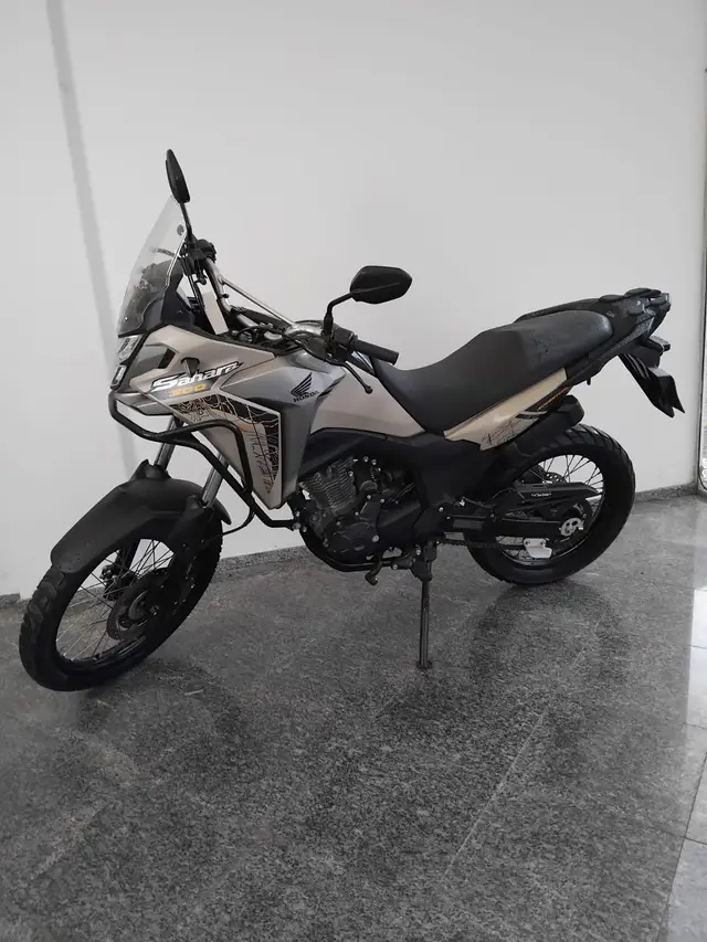 Carro Honda XRE Sahara 300 2025 Adventure
