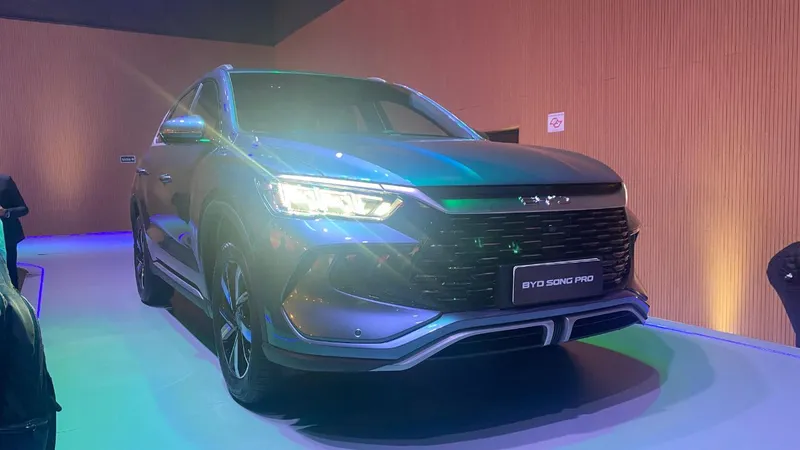 BYD Song Pro estreia mais barato que Corolla Cross; veja preços e versões