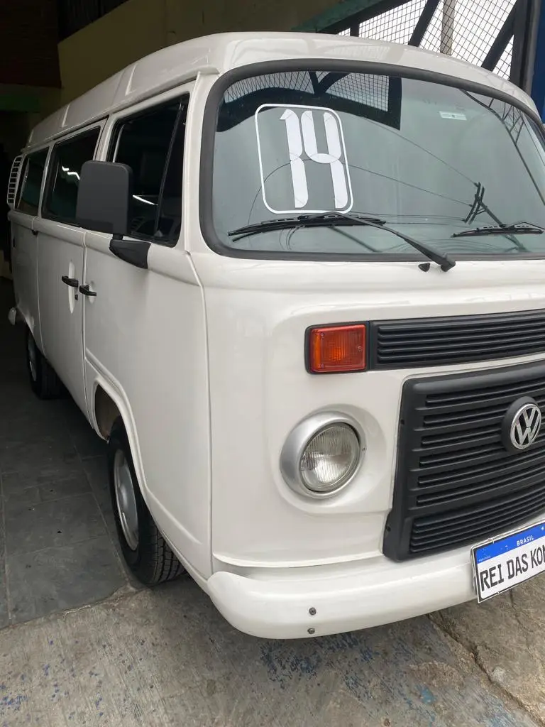Volkswagen Kombi Standard 1.4 (Flex)