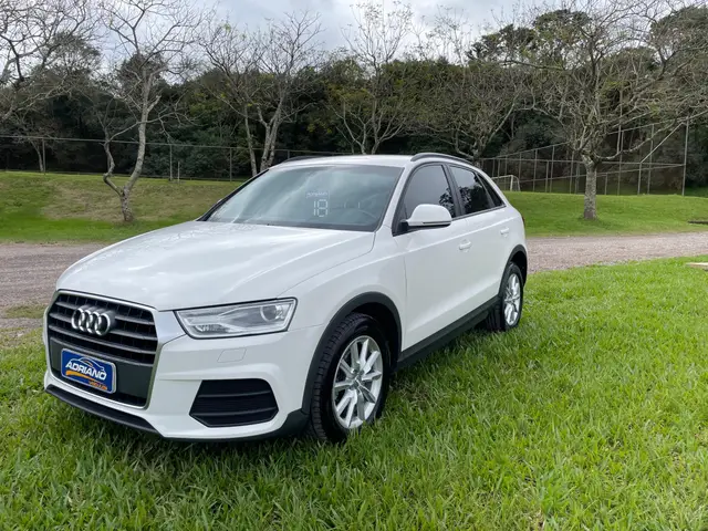 Carro Audi Q3 2018 1.4 TFSI Attraction S Tronic (Flex)