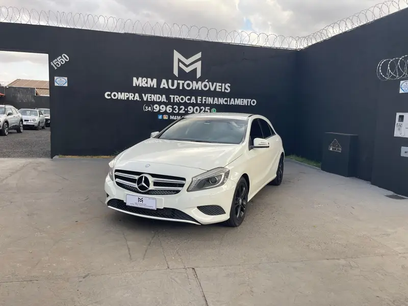 Mercedes-Benz Classe A 200 1.6 FlexFuel DCT Turbo