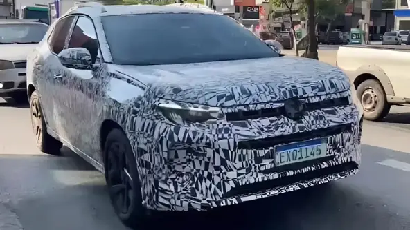 VW A0SUV é filmado nas ruas e dá pista do seu interior