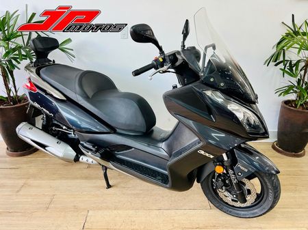 Kymco Downtown 300i 