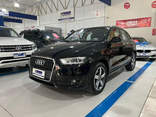 Carro Audi Q3 2013 2.0 TFSI Ambiente S Tronic Quattro