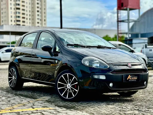 Carro Fiat Punto 2016 Attractive 1.4 (Flex)
