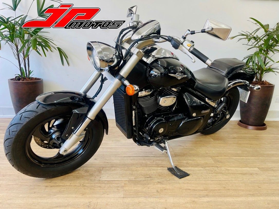 Suzuki Boulevard