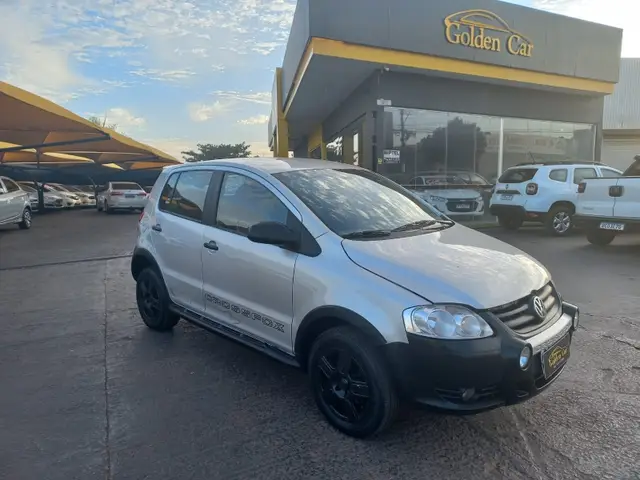Carro Volkswagen CrossFox 2010 1.6 (Flex)