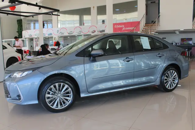 Carro Toyota Corolla 2026 XEi 2.0 Flex AT