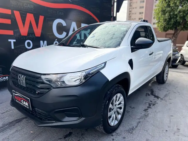 Carro Fiat Strada 2023 Endurance 1.4 Cabine Plus (Flex)