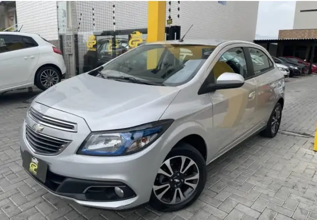 Carro Chevrolet Onix 2013 1.4 LTZ SPE/4