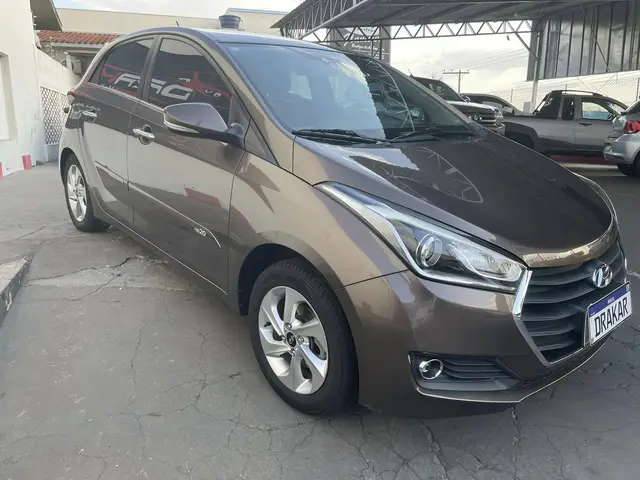 Carro Hyundai HB20 2018 1.6 Comfort Plus (Flex)