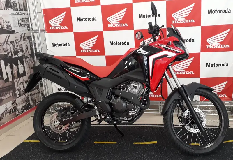 Honda XRE Sahara 300 Rally