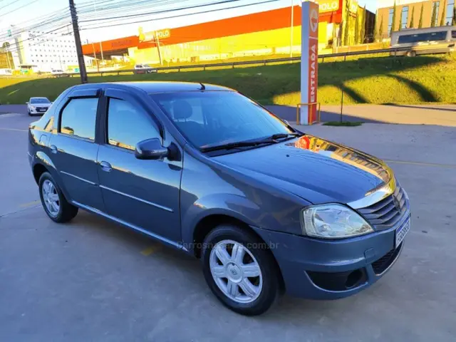 Carro Renault Logan 2013 Expression 1.6 8V Hi-Torque (flex)