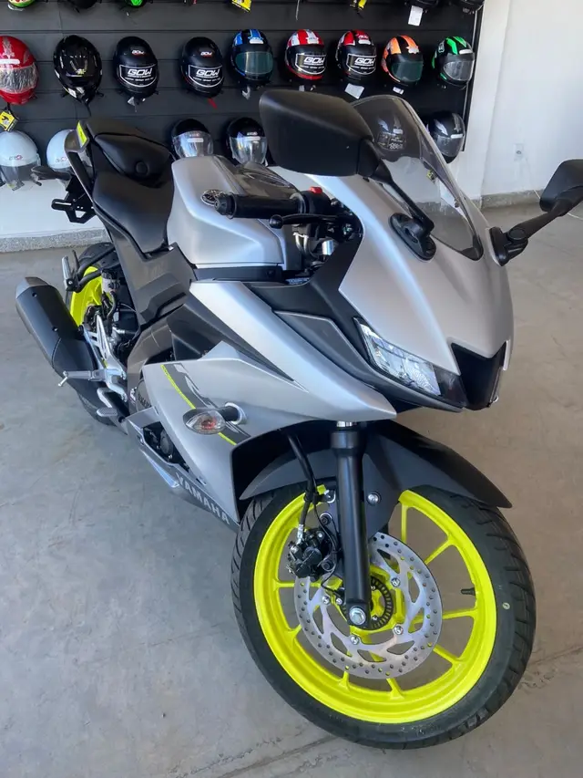 Carro Yamaha YZF R15 2024 ABS