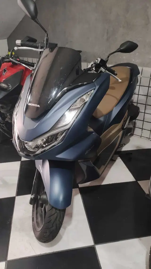 Moto Honda PCX 160 2023 DLX ABS