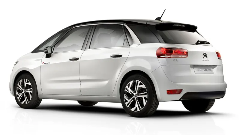 Carro fora de linha só desvaloriza? Estudo aponta outro cenário