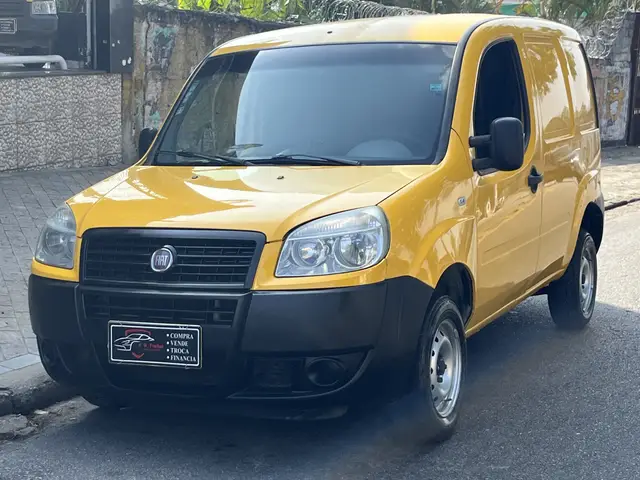 Carro Fiat Doblò Cargo 2013 1.4 8V (Flex)