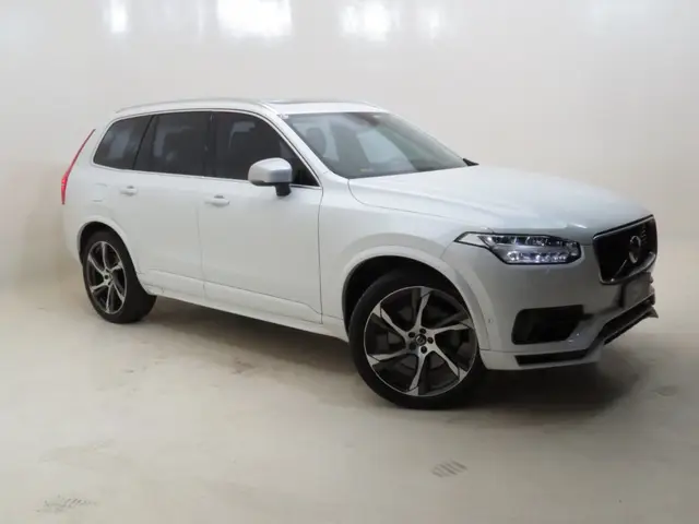 Carro Volvo XC90 R-Design 2019 2.0 (Híbrido)