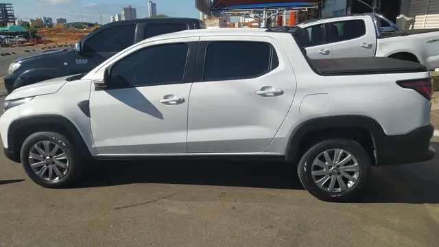 Carro Fiat Strada 2021 Freedom 1.3 CD (Flex)
