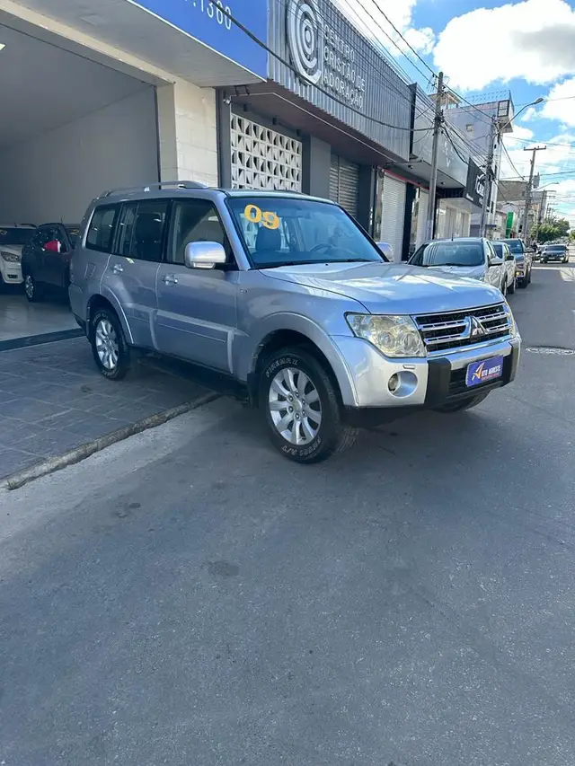 Carro Mitsubishi Pajero Full 2009 3.2 DI-D 3D HPE 4WD