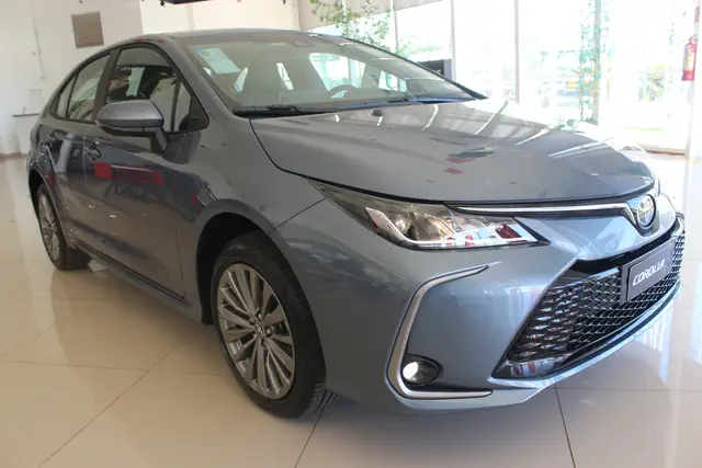 Carro Toyota Corolla 2026 XEi 2.0 Flex AT