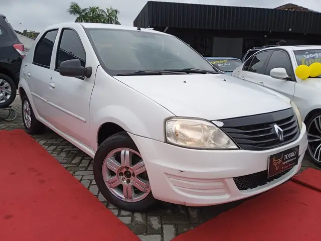 Carro Renault Logan 2011 Expression 1.6 8V Hi-Torque (flex)