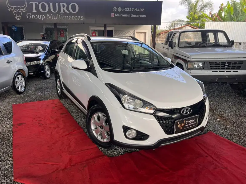 Hyundai HB20X Style 1.6 (Aut) (Flex)