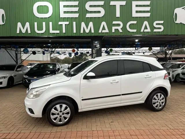 Carro Chevrolet Agile 2011 LT 1.4 8V (Flex)