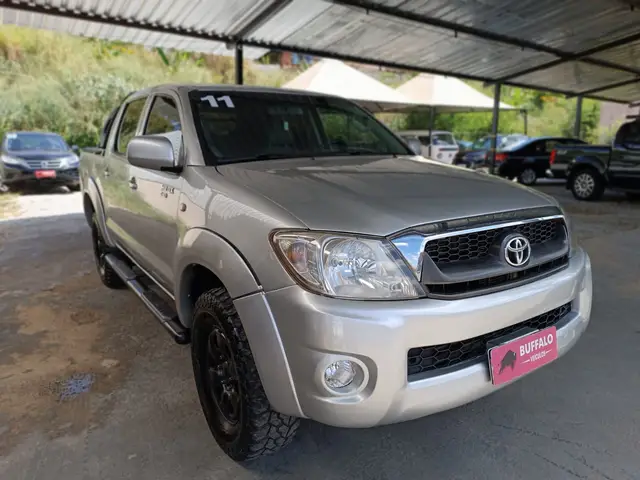 Carro Toyota Hilux Cabine Dupla 2011 Hilux STD 4x4 2.5 (cab. dupla)