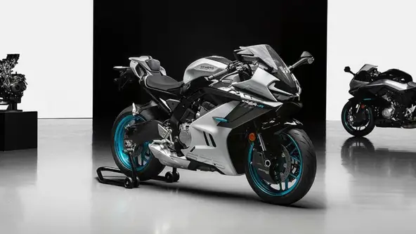 Melhor que a Daytona 660? Nova esportiva chinesa promete mais de 100 cv