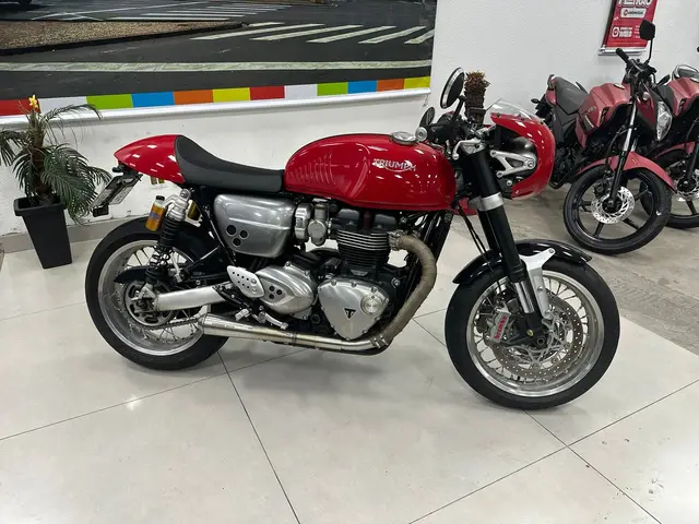 Carro Triumph Thruxton 2016 R 1200